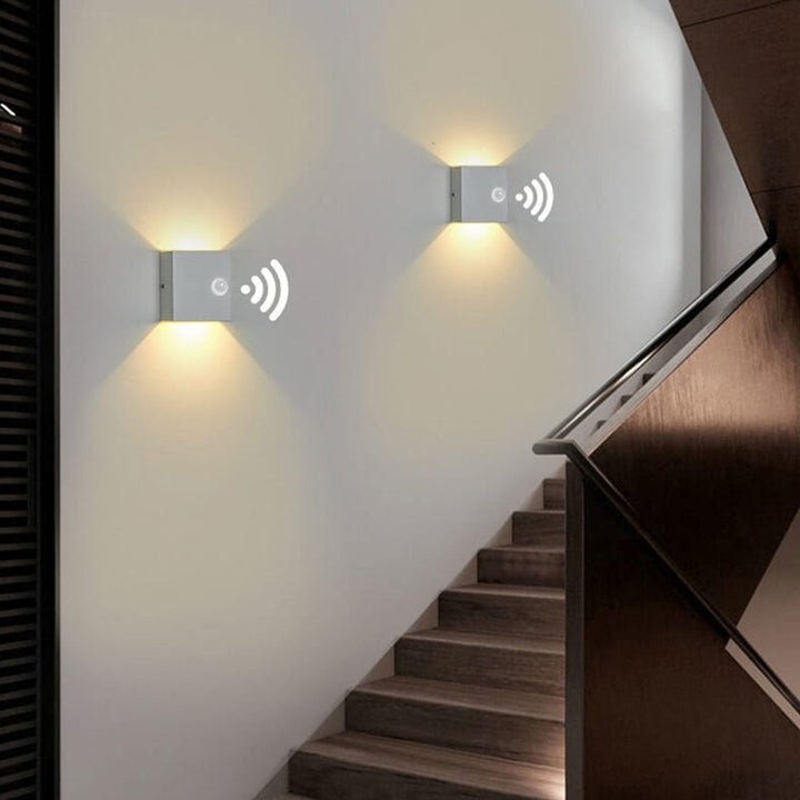 Sensa Motion Wall Light
