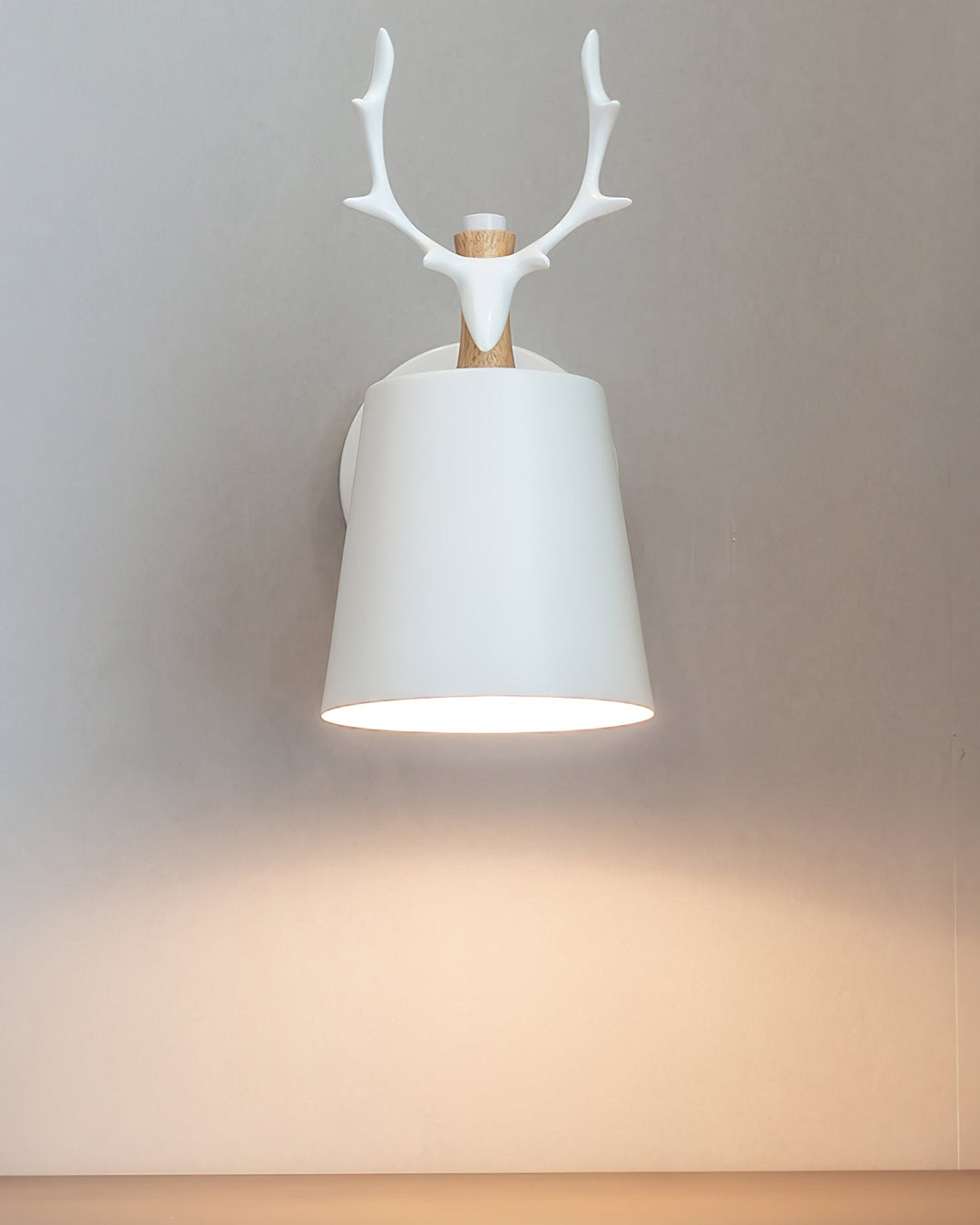 Atlas Antler Wall Light
