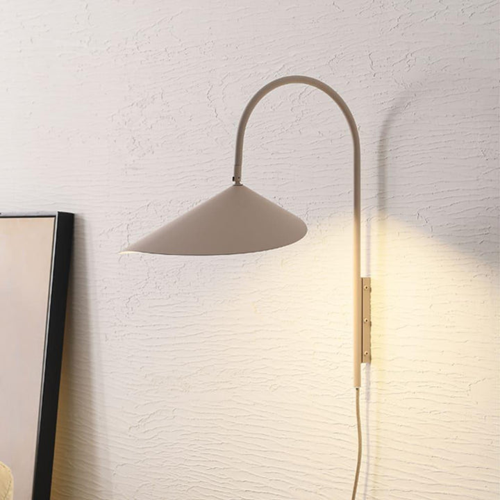 Lieke Petal Wall Sconce