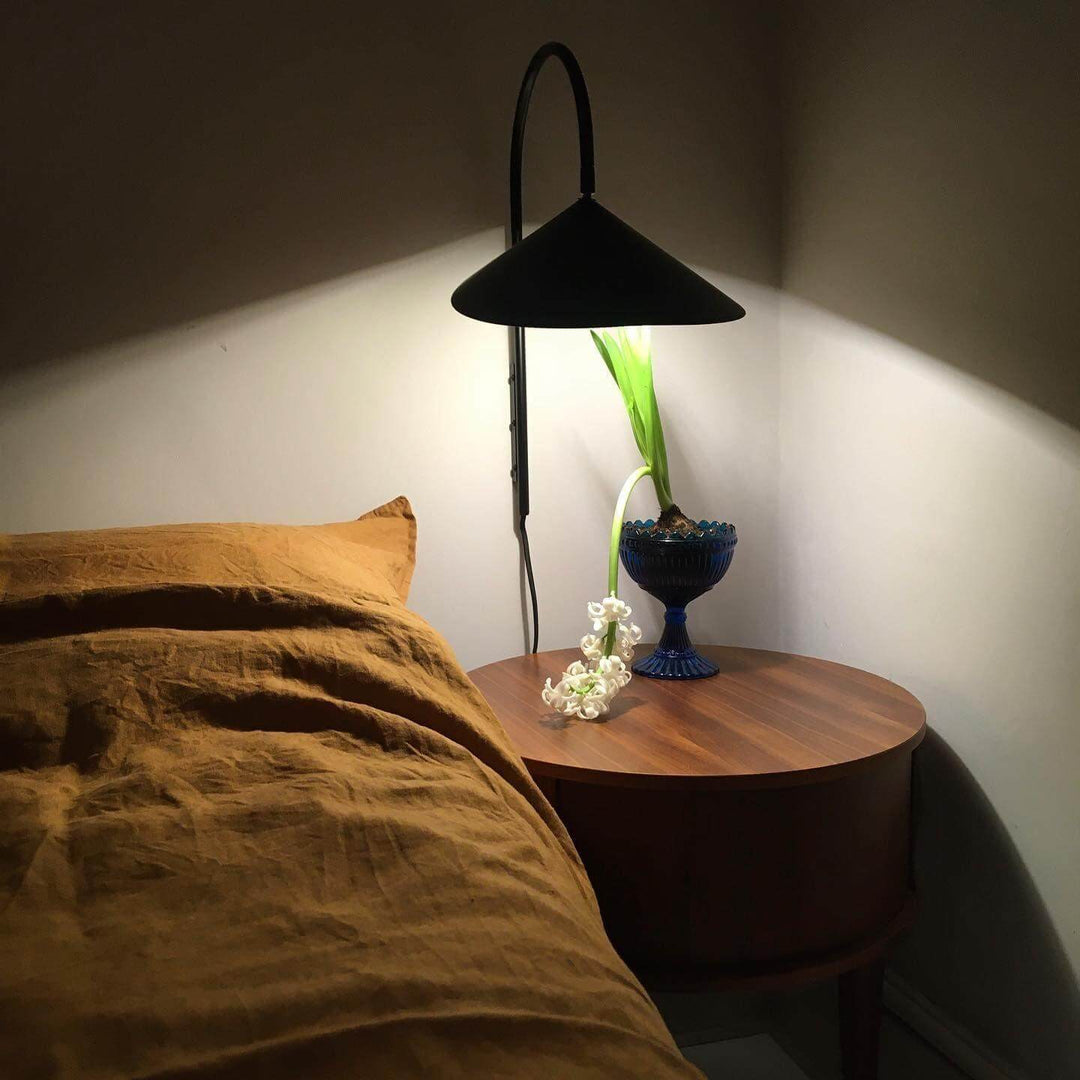Lieke Petal Wall Sconce