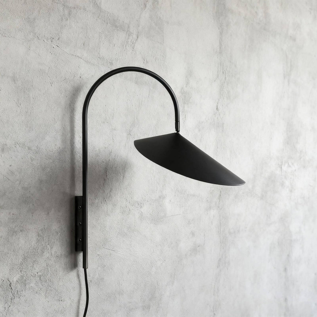 Lieke Petal Wall Sconce