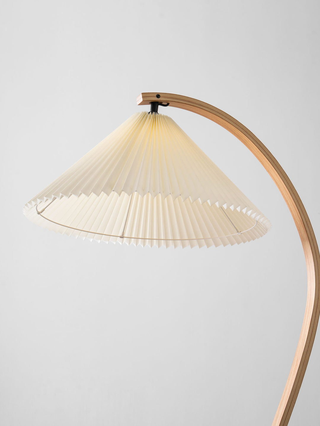 Caprani Arc Floor Lamp