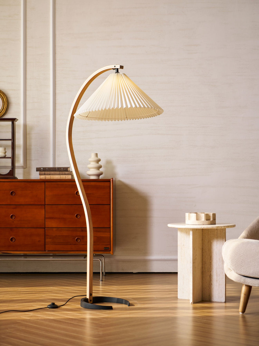 Caprani Arc Floor Lamp