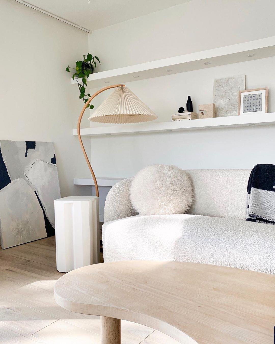 Caprani Arc Floor Lamp