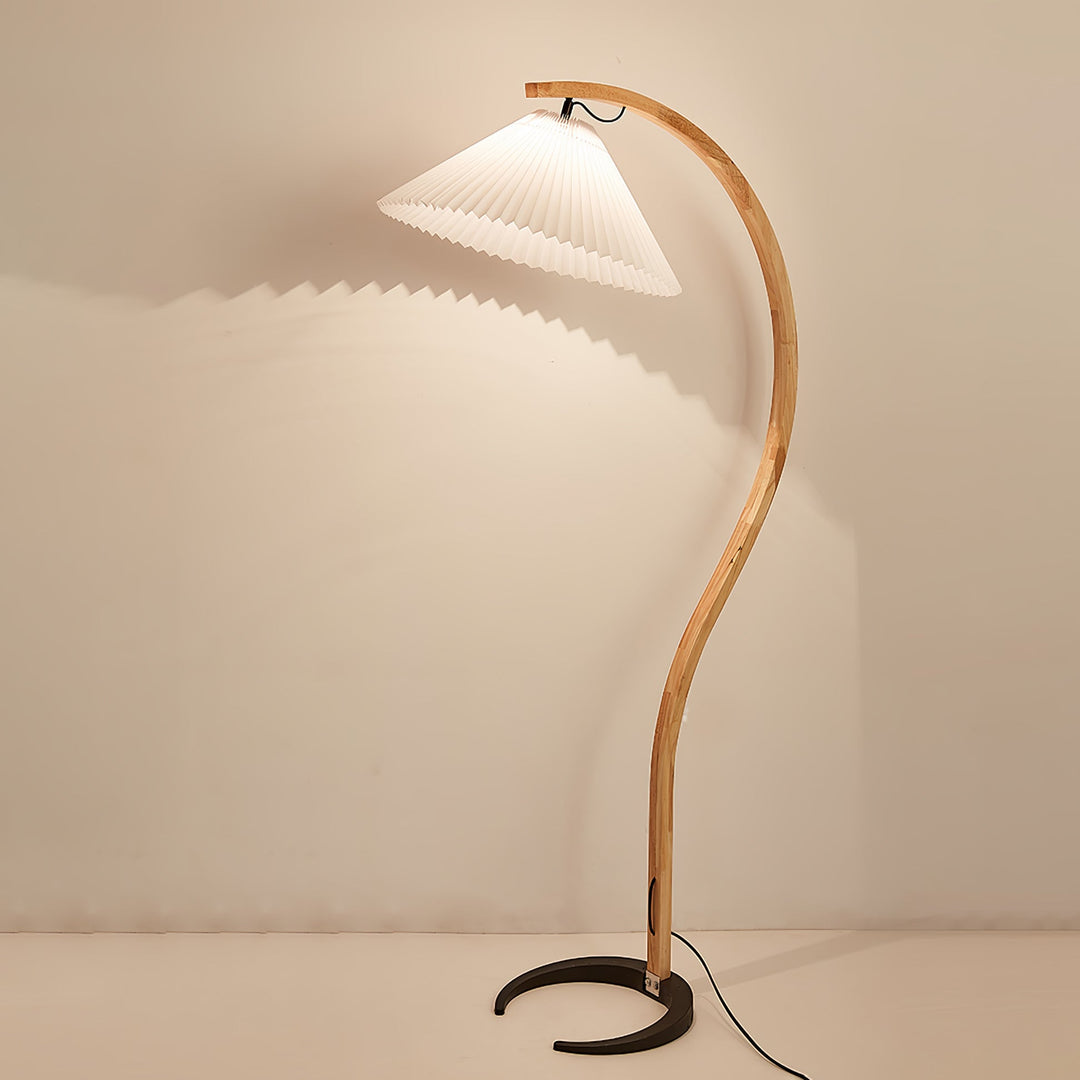 Caprani Arc Floor Lamp