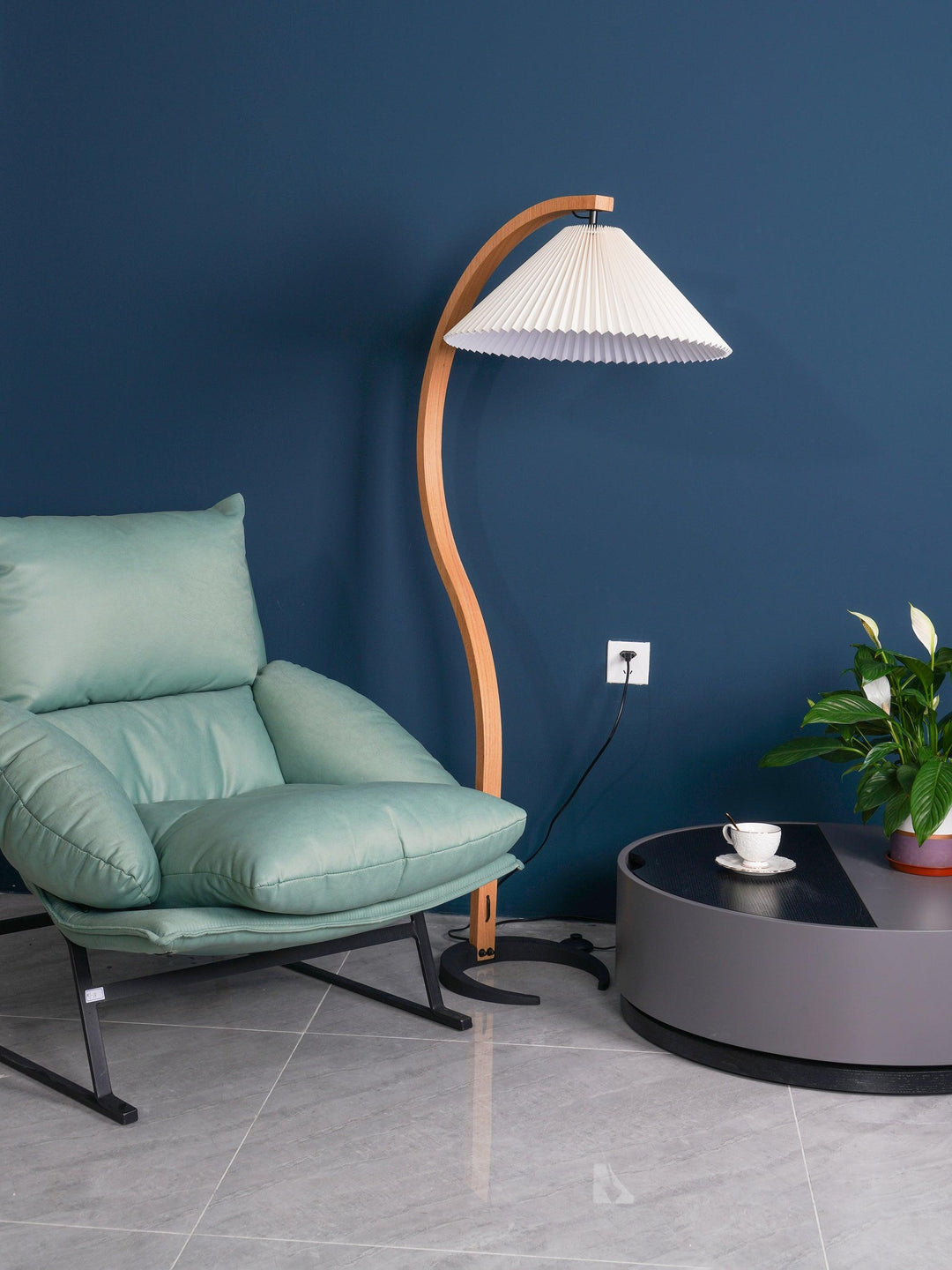 Caprani Arc Floor Lamp