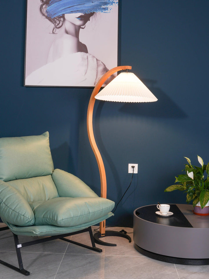 Caprani Arc Floor Lamp
