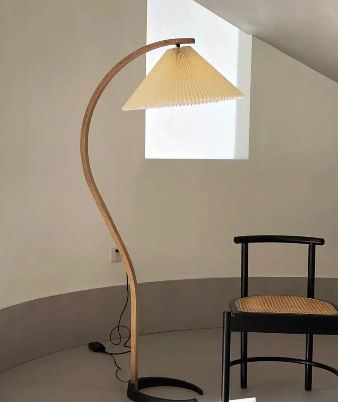 Caprani Arc Floor Lamp
