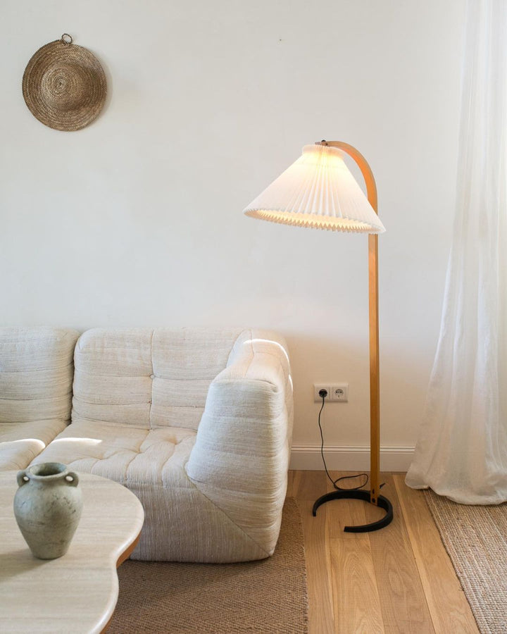 Caprani Arc Floor Lamp