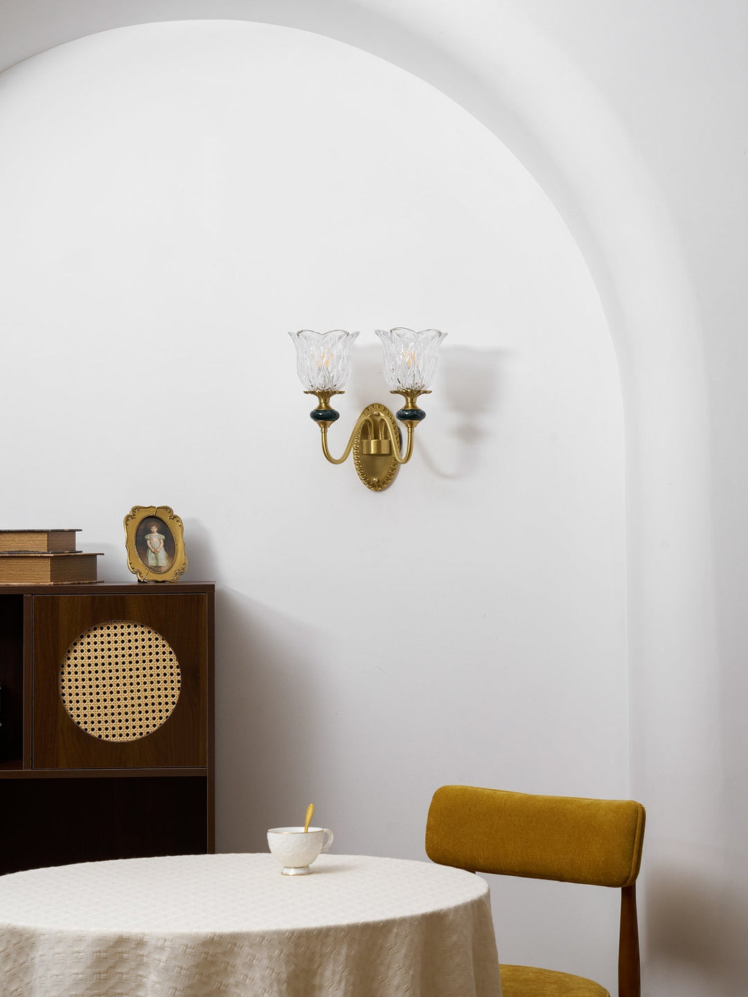 Doris Ceramic Wall Sconce