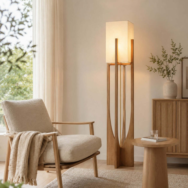 Hugo Tripod Floor Lamp