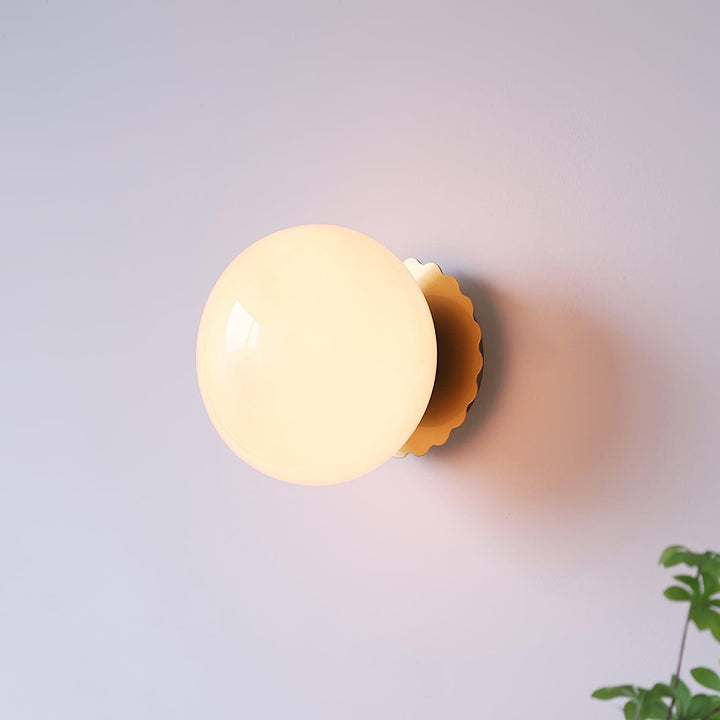Vera Marshmallow Sconce