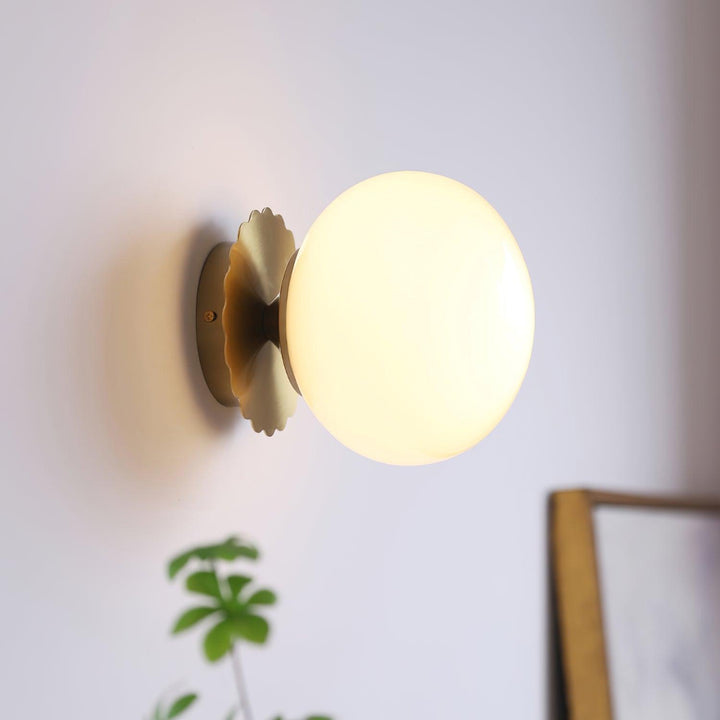 Vera Marshmallow Sconce