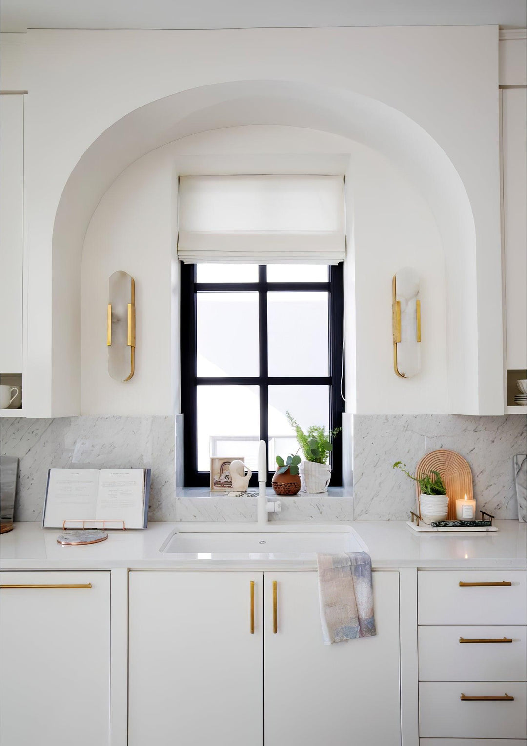 Oslo Alabaster Wall Sconce