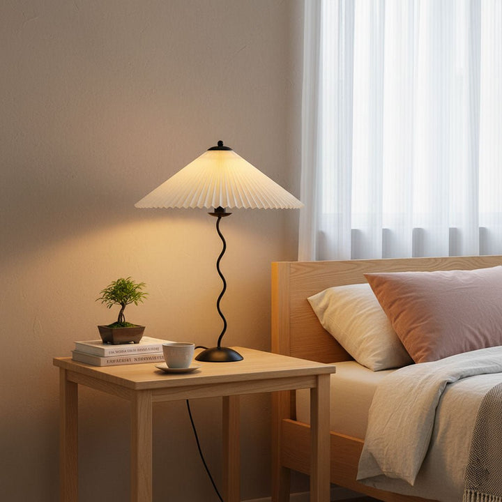 Wiggle Squiggle Table Lamp