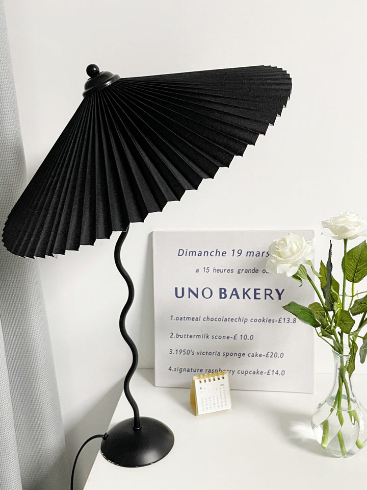 Wiggle Squiggle Table Lamp