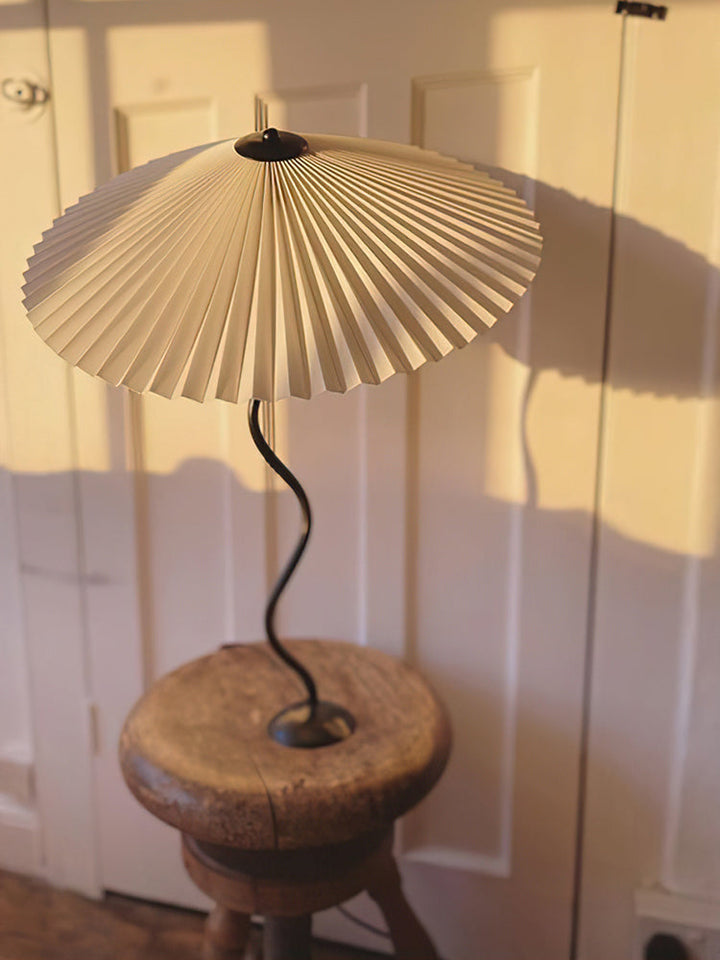 Wiggle Squiggle Table Lamp