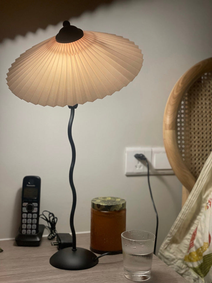 Wiggle Squiggle Table Lamp
