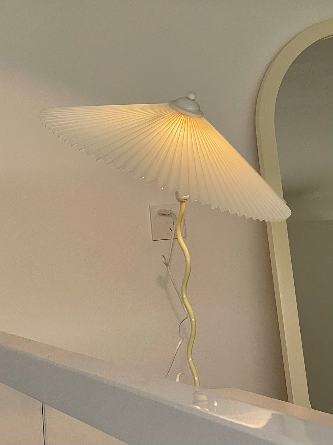 Wiggle Squiggle Table Lamp