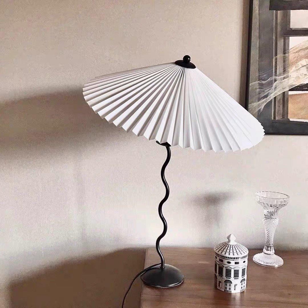 Wiggle Squiggle Table Lamp