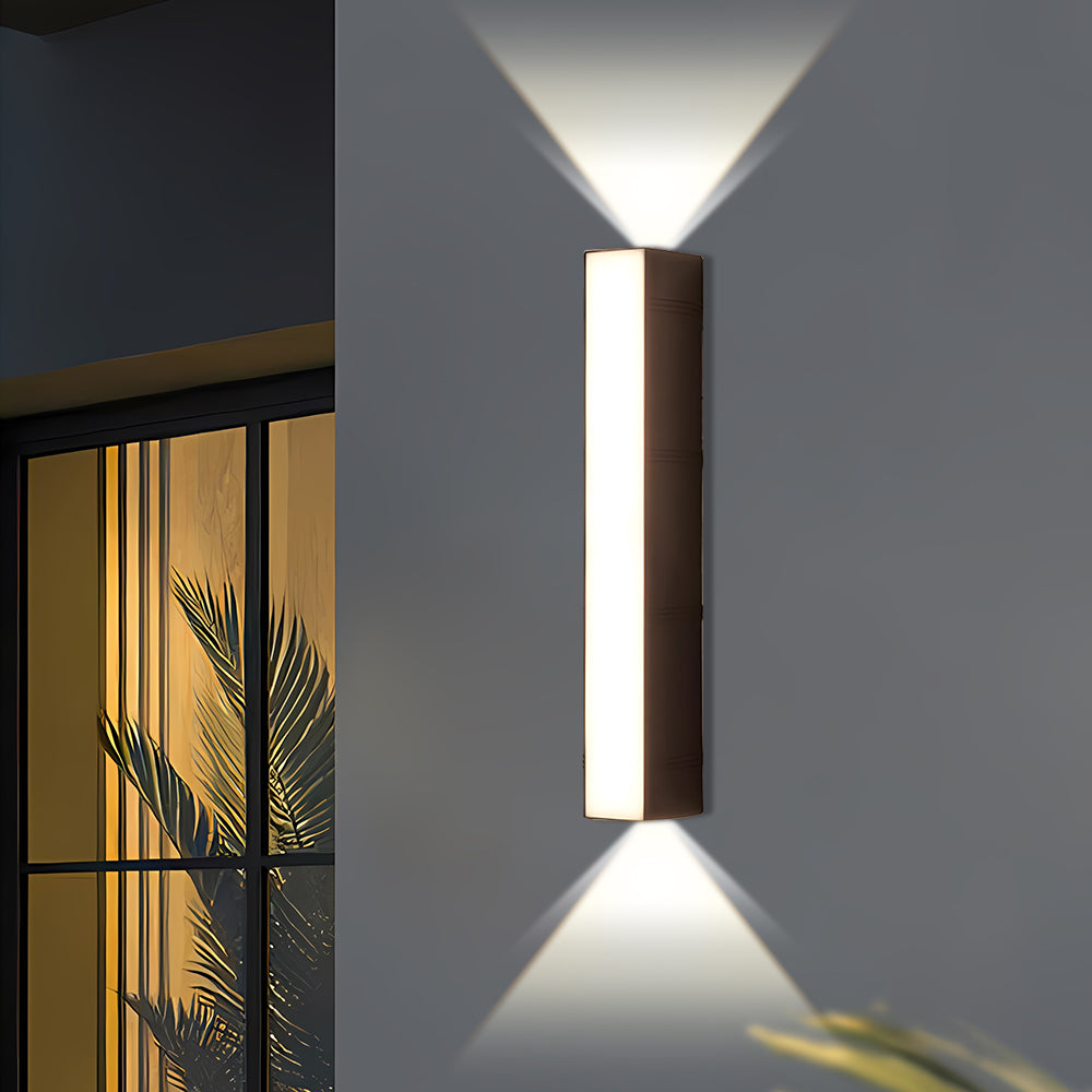 Lumio Outdoor Wall Light