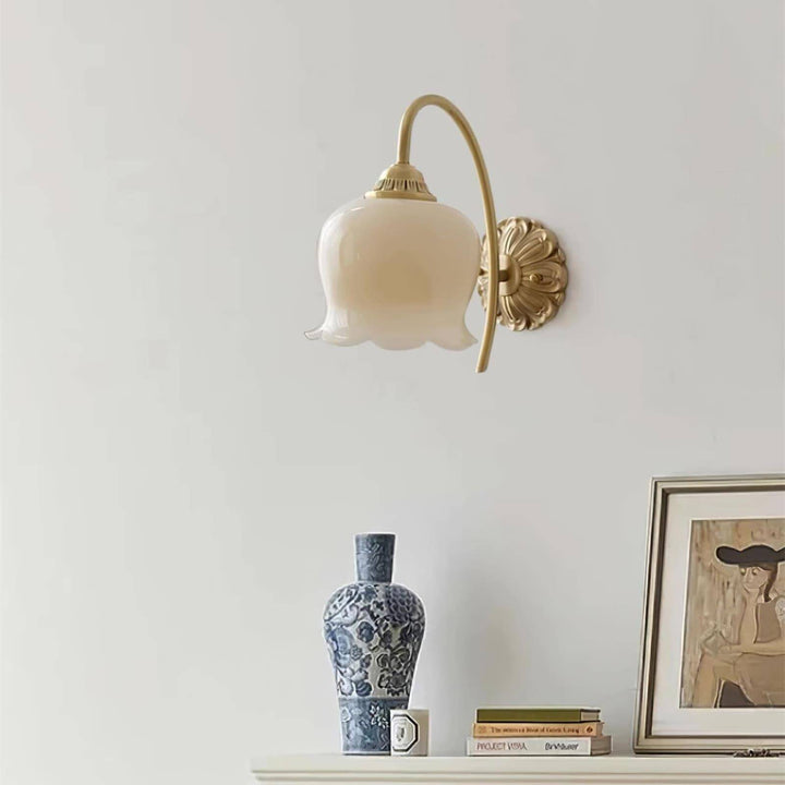 Mees Vintage Wall Lamp