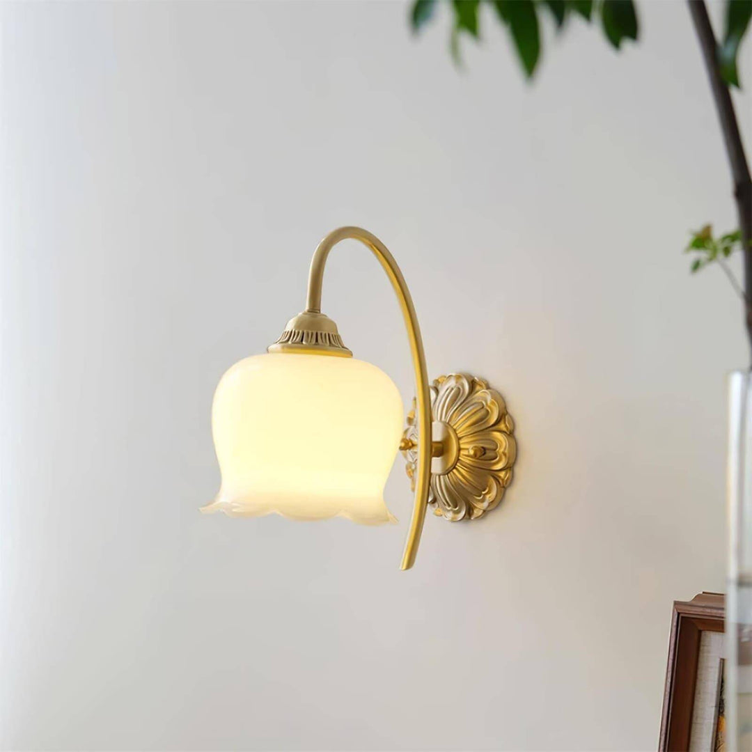 Mees Vintage Wall Lamp