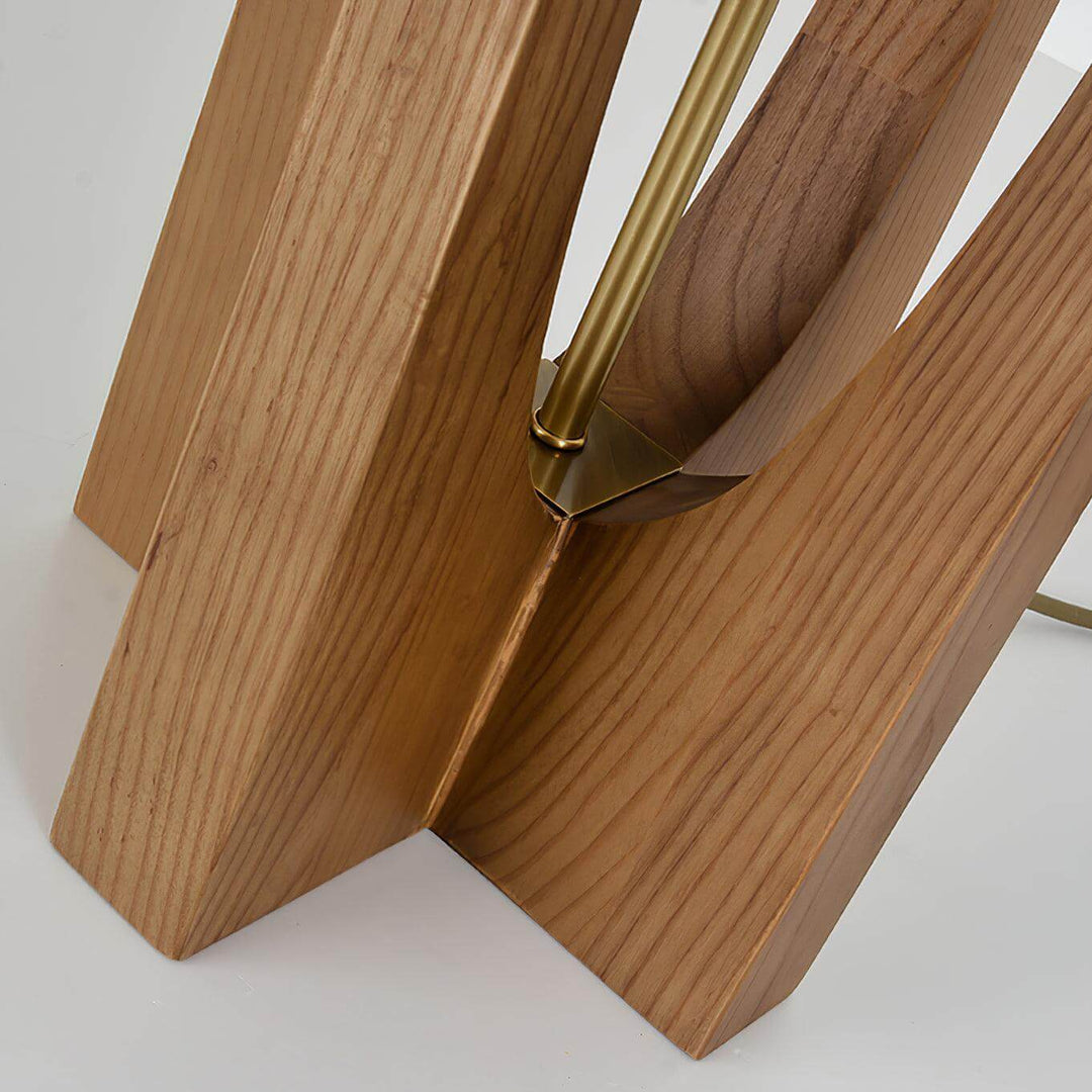 Hugo Tripod Floor Lamp