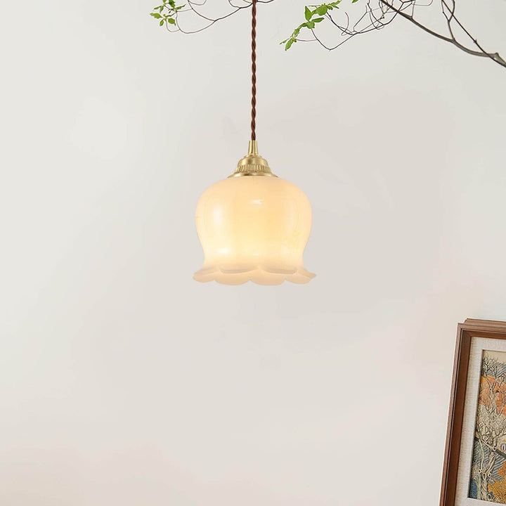 Iris Floral Pendant Lamp