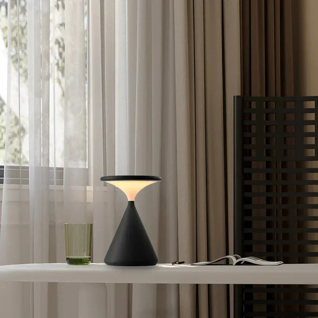 Aglow Cordless Table Lamp