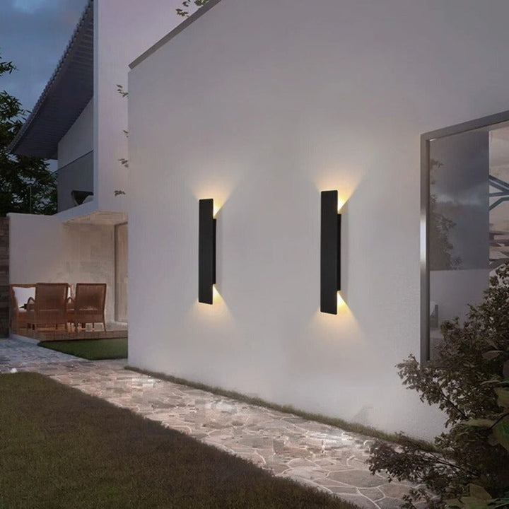 Porto Outdoor Wall Light