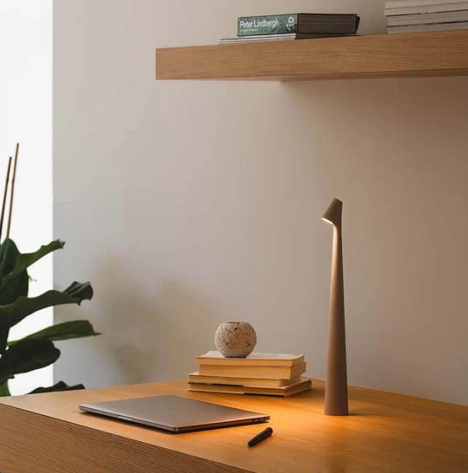 Nomad Cordless Table Lamp