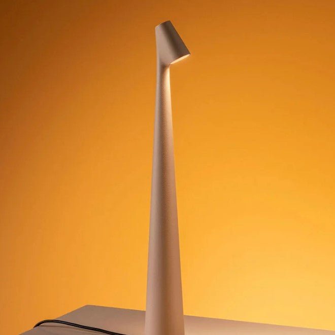Nomad Cordless Table Lamp