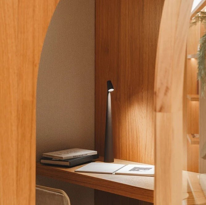 Nomad Cordless Table Lamp